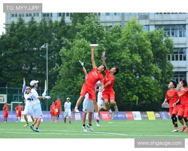 广州飞盘队创历史新高展现卓越耐力实力引领飞盘运动新风潮