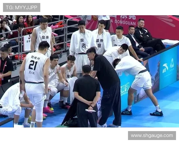 2021年CBA福建队与江苏队精彩对决回顾及赛后分析