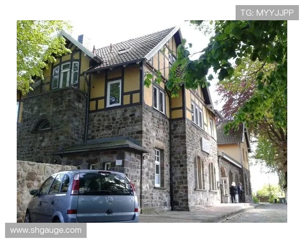 纽伦堡与奥斯纳布激战正酣谁能在这场对决中笑到最后