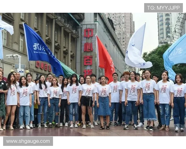 武汉街舞队的成长之路：从街头到舞台的奋斗与梦想