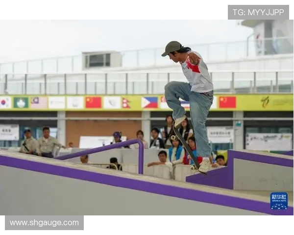 南京滑板队在世界攀岩锦标赛中的精彩节奏表现分析与点评