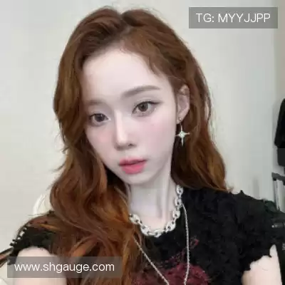 邓伊